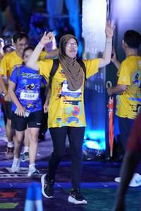 BIB: 3264
                            <button type="button" onclick="openModal(26234192)" class="btn btn-primary btn-sm float-right btn-popup" data-toggle="modal" data-target=".modal-high-quality">
                        <i class="fas fa-shopping-cart"></i> Add to Cart
                    </button>
                                            <button type="button" onclick="isThisMe(26234192, true)" class="btn btn-success btn-sm float-right btn-popup btn-isme hidden" data-toggle="tooltip" data-placement="bottom" title="นี่คือรูปของคุณใช่ไหม คลิกที่นี่เพื่อเอาเข้าอัลบั้ม">
                        <i class="fas fa-plus"></i> Add to album
                    </button>
                    <button type="button" onclick="isThisMe(26234192, false)" class="btn btn-warning btn-sm float-right btn-popup btn-isnotme hidden">
                        <i class="fas fa-ban"></i> Remove from album
                    </button>